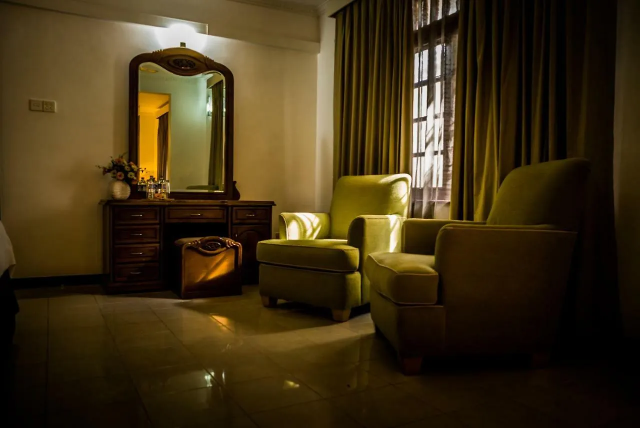 Bed & Breakfast Hotel Blue Bird Negombo