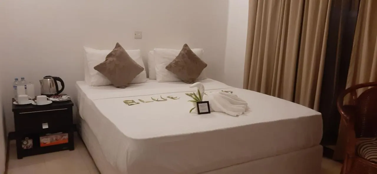 Hotel Blue Bird Negombo Sri Lanka